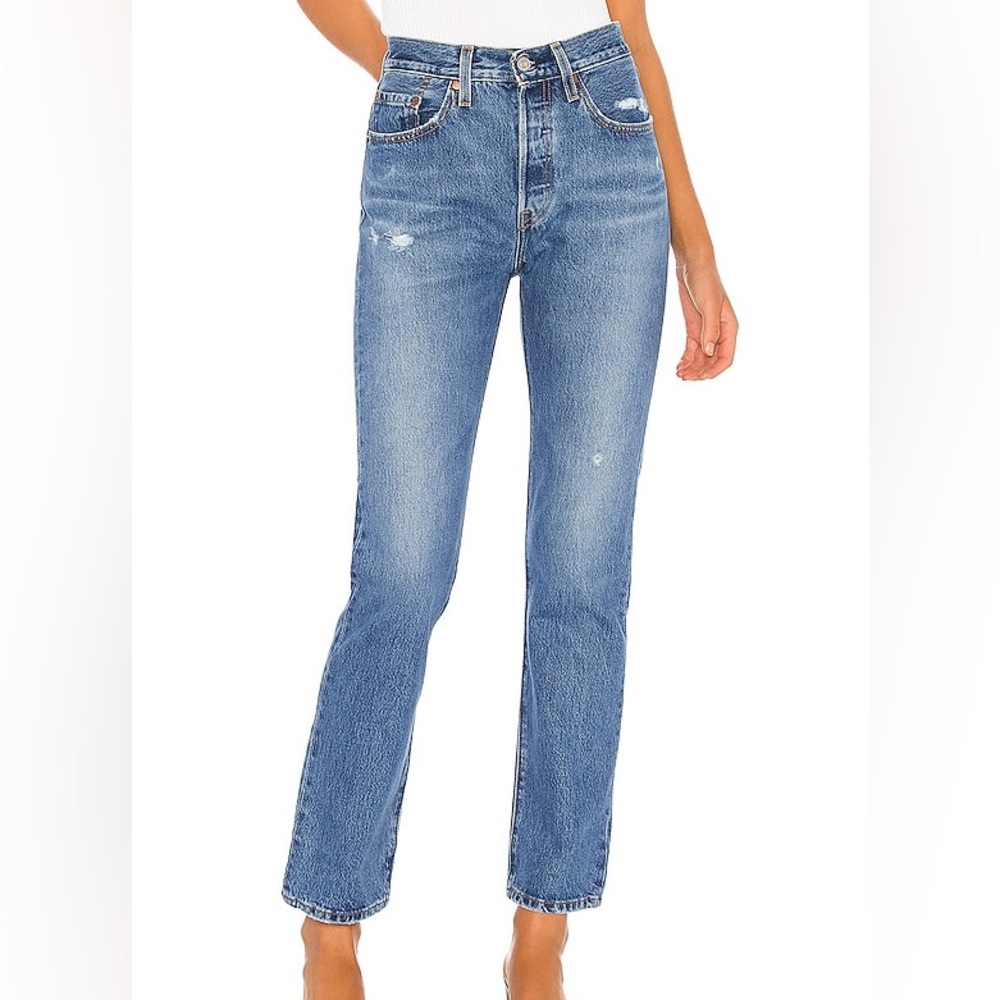 Levi’s 501 Medium Wash Athens Dark 25x30